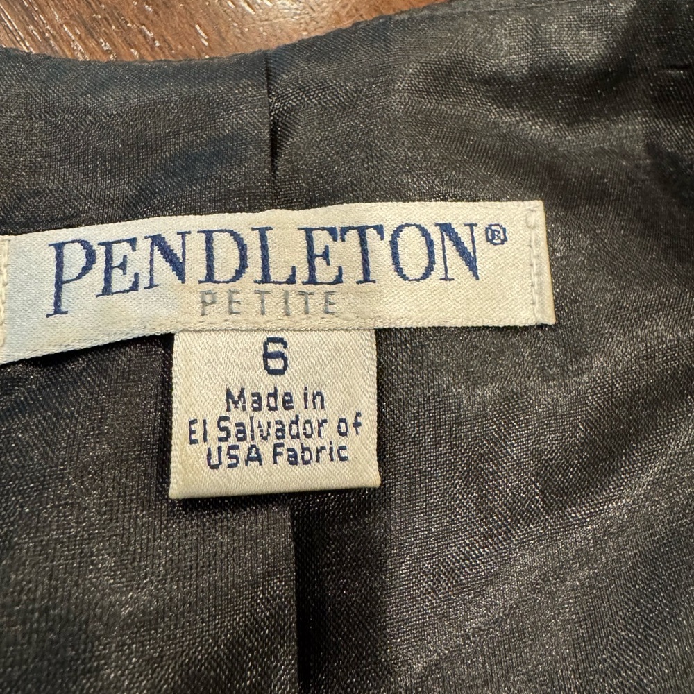 Pendleton Petite Virgin Wool Black Blazer Women’s Size 6 Classic Tailored Jacket - Picture 4 of 9